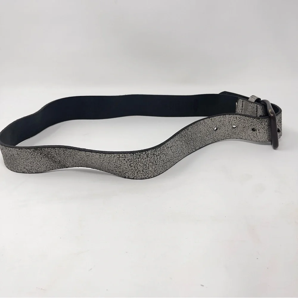 Vintage Old Navy Silver Crackle Metalic Leather‎ Belt, Dark Buckle Grunge
